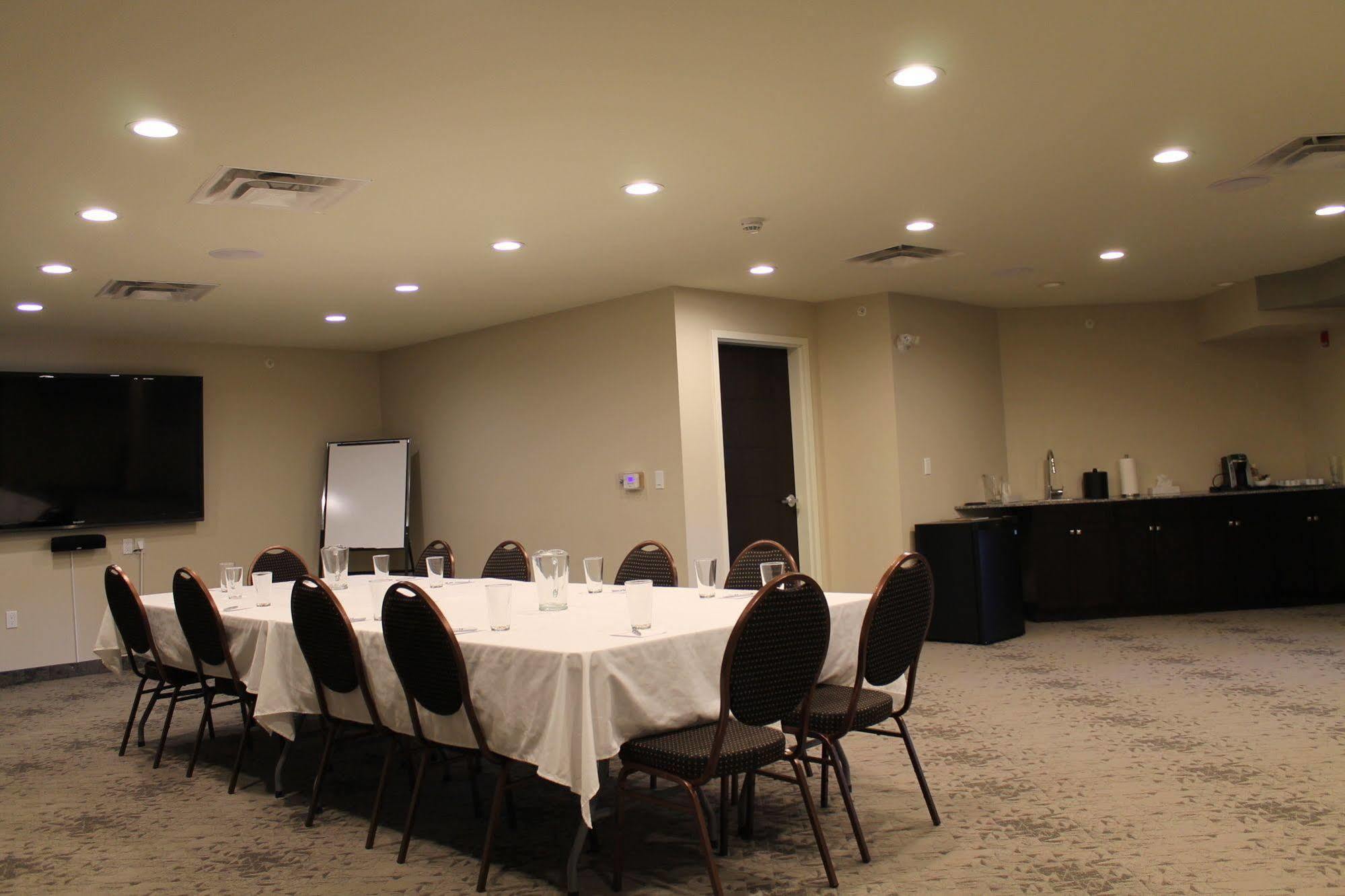The Kanata By Bcminns Blairmore מראה חיצוני תמונה