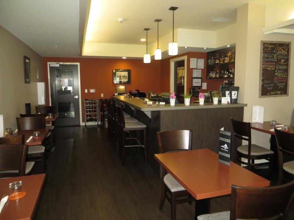 The Kanata By Bcminns Blairmore מראה חיצוני תמונה